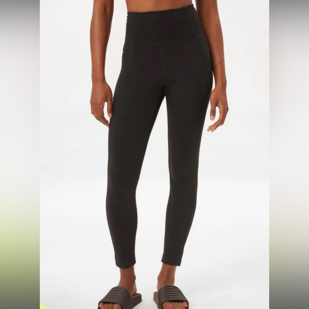 NWT Girlfriend Collective Leggings